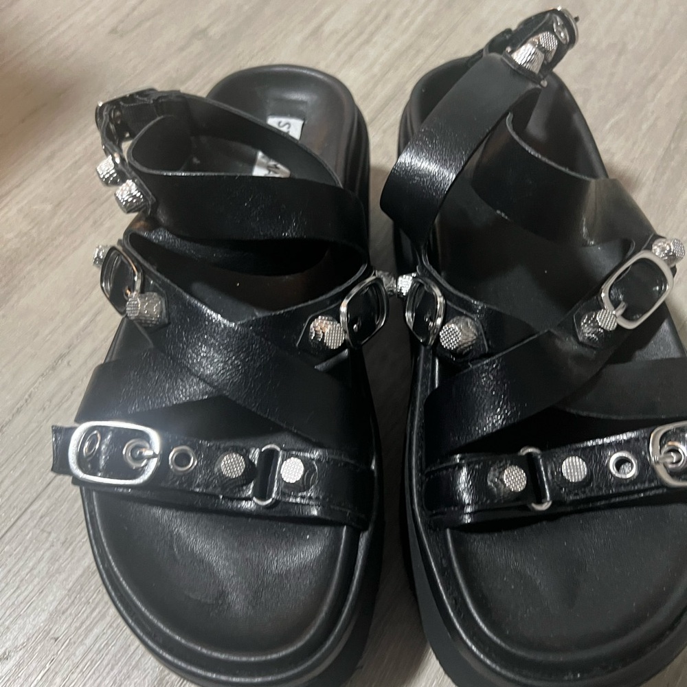 Steve Madden Brant Sandals